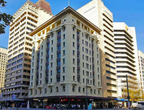 Гостиница Quality Apartments Adelaide Central  Аделаида